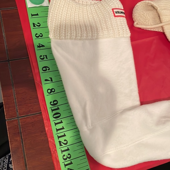 Hunter Shearling Shoe Inserts Size L and 3 Hunter Socks Red Black White Sz 9 10 - Picture 11 of 11